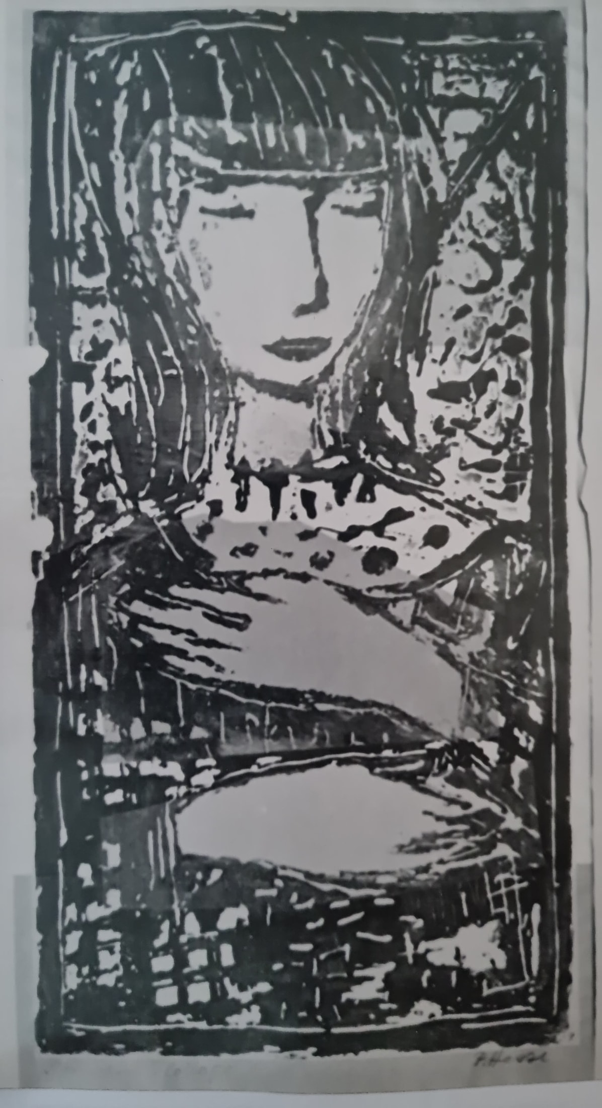 Frau mit Buch